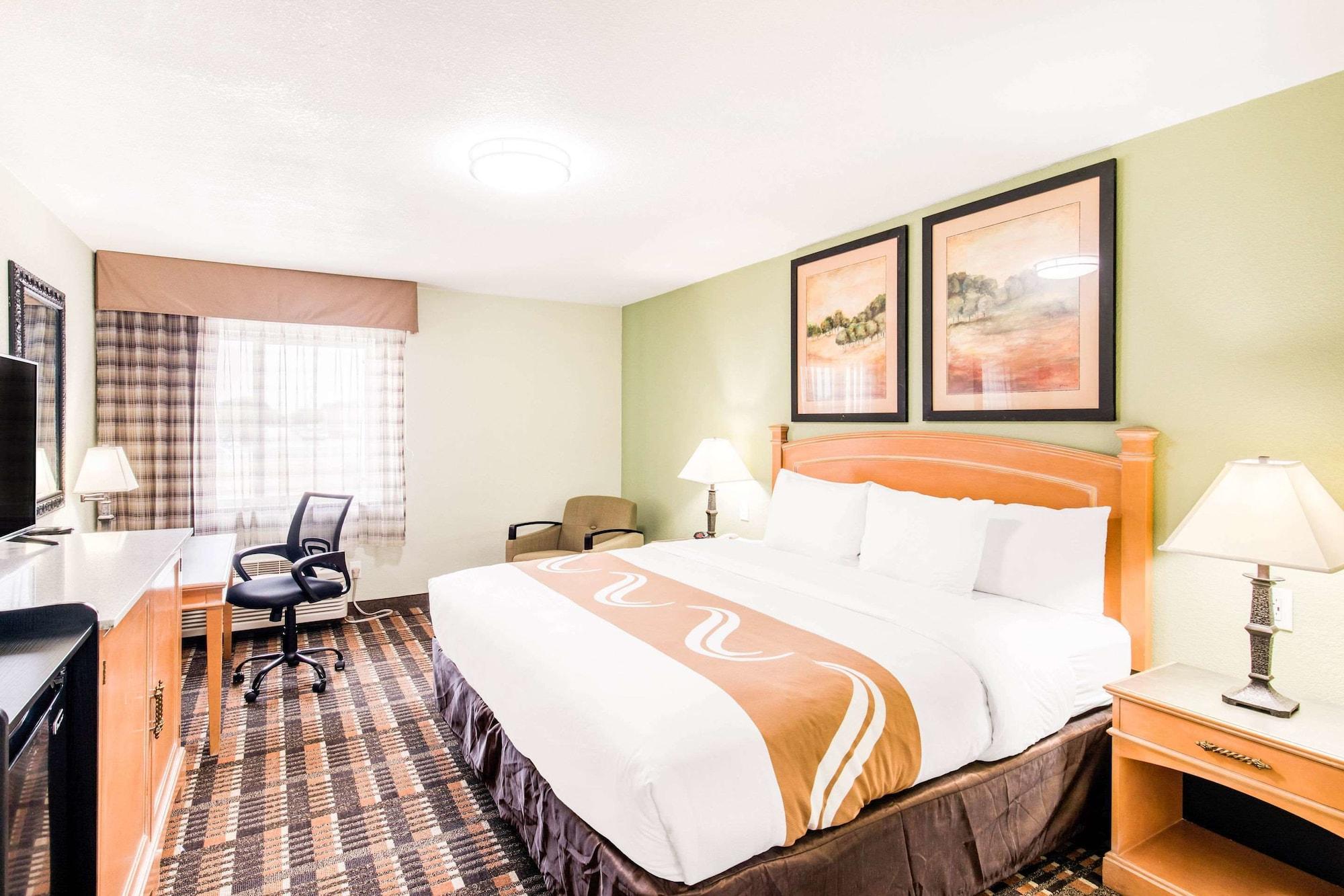 Quality Inn & Suites Plano East - Richardson Екстер'єр фото