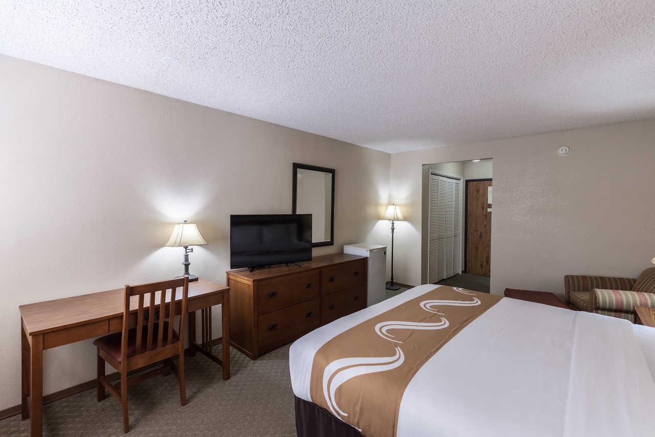 Quality Inn & Suites Plano East - Richardson Екстер'єр фото