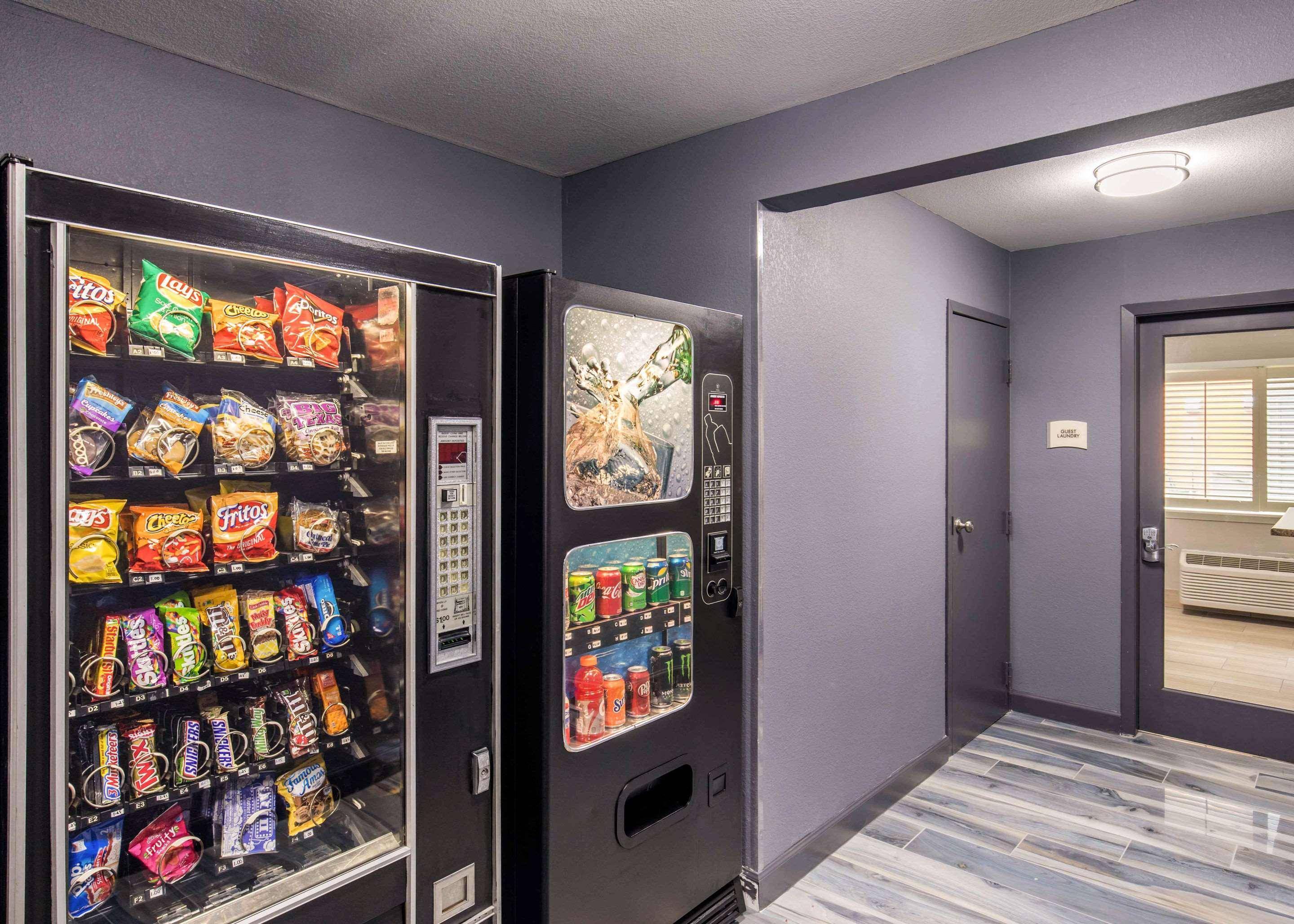 Quality Inn & Suites Plano East - Richardson Екстер'єр фото